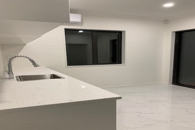 Photo of property in 40 Drumconnell Drive, Flat Bush, Auckland, 2019