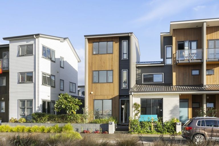 Photo of property in 126 Hobsonville Point Road, Hobsonville, Auckland, 0616