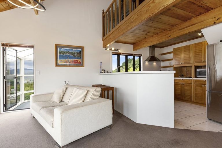 Photo of property in 45 The Crowsnest, Whitby, Porirua, 5024