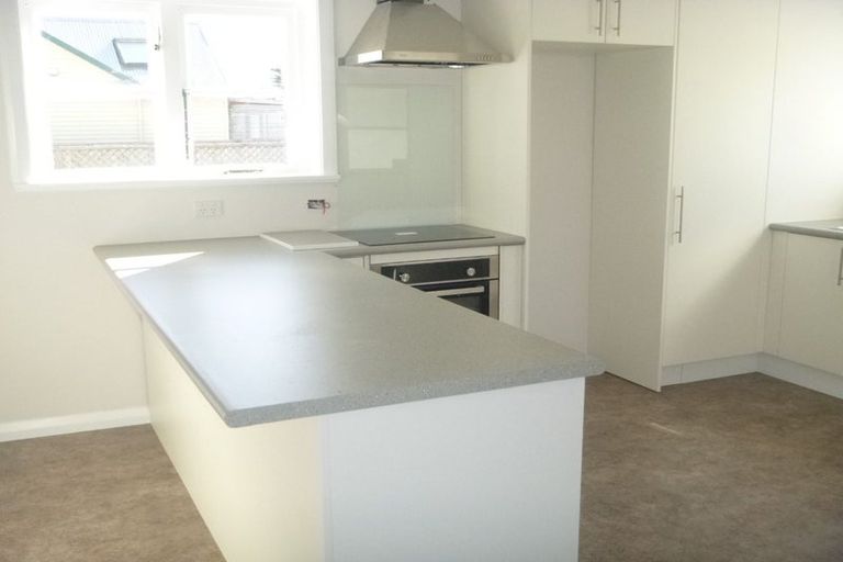 Photo of property in 52 Bell Road, Waiwhetu, Lower Hutt, 5010