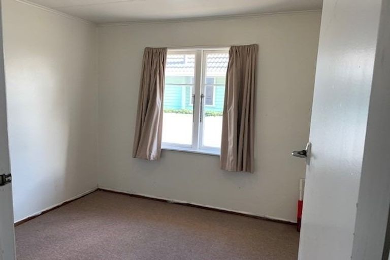 Photo of property in 180 Buckland Road, Mangere East, Auckland, 2024