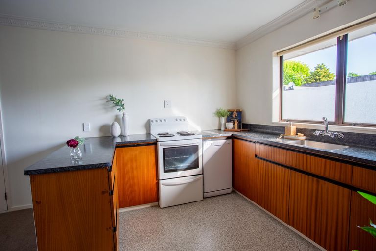 Photo of property in 55a Kempton Street, Greytown, 5712