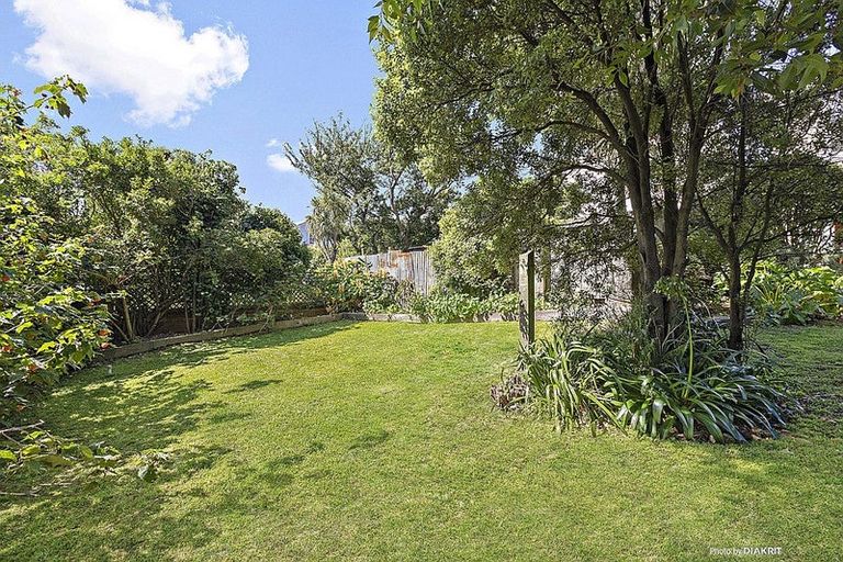 Photo of property in 164 Tasman Street, Mount Cook, Wellington, 6021