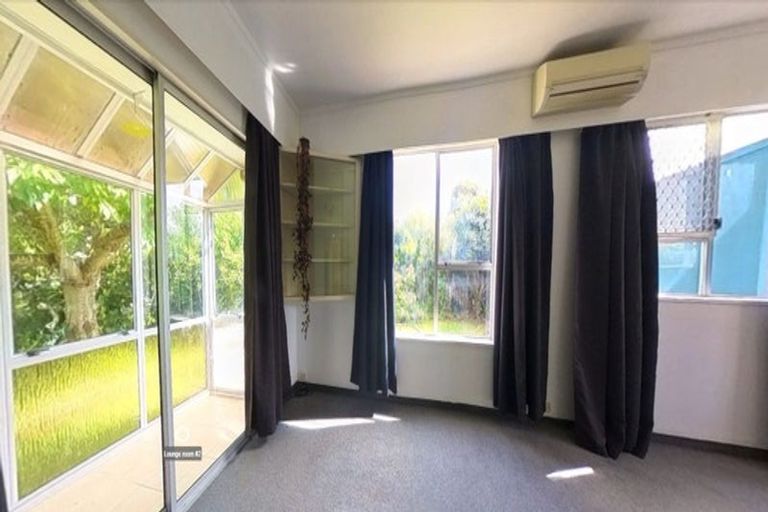 Photo of property in 347b Te Moana Road, Waikanae, 5036