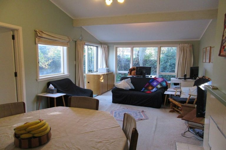 Photo of property in 11 Milnebank Street, Upper Riccarton, Christchurch, 8041