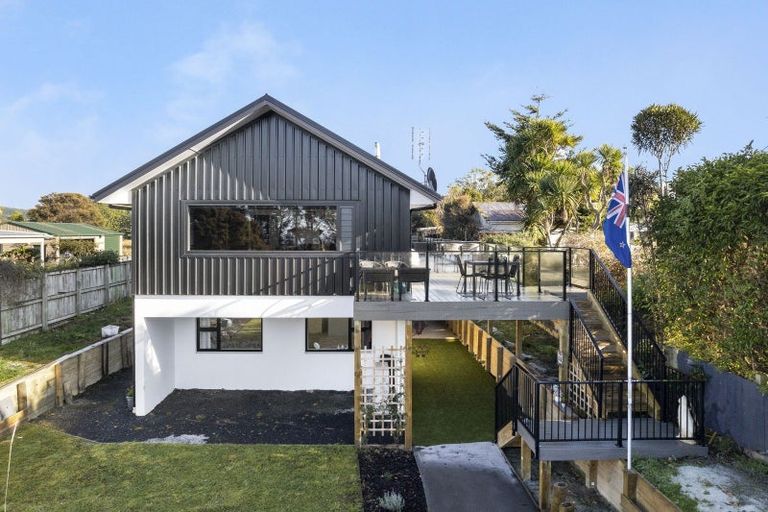 Photo of property in 144 Moturata Road, Taieri Beach, Taieri Mouth, 9091