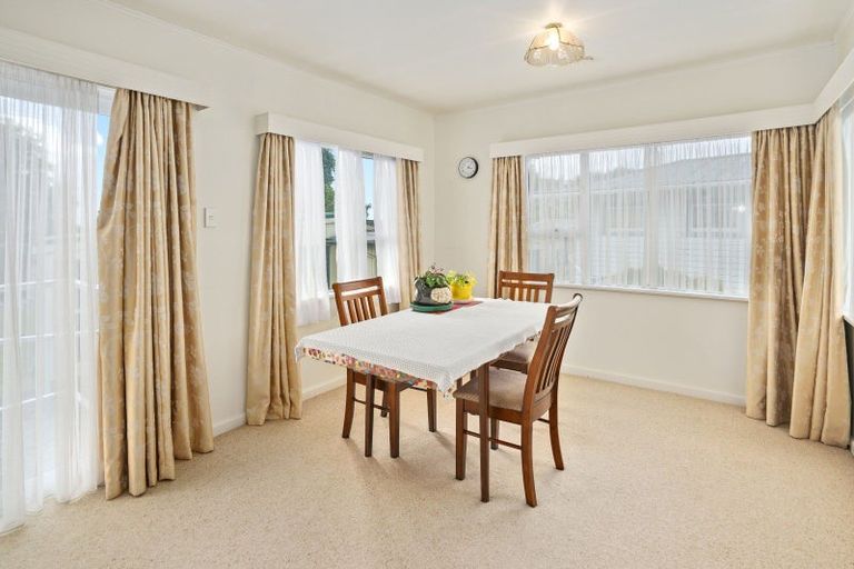 Photo of property in 24 Neale Avenue, Stoke, Nelson, 7011