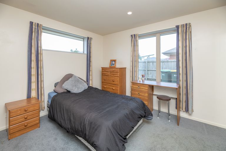 Photo of property in 24 Rochester Crescent, Rolleston, 7614