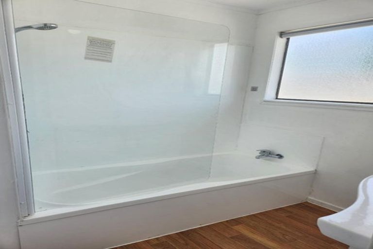 Photo of property in 4 Romilly Court, Papakura, 2110