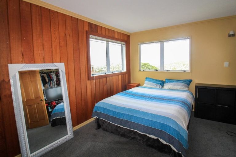 Photo of property in 28 Satara Crescent, Khandallah, Wellington, 6035