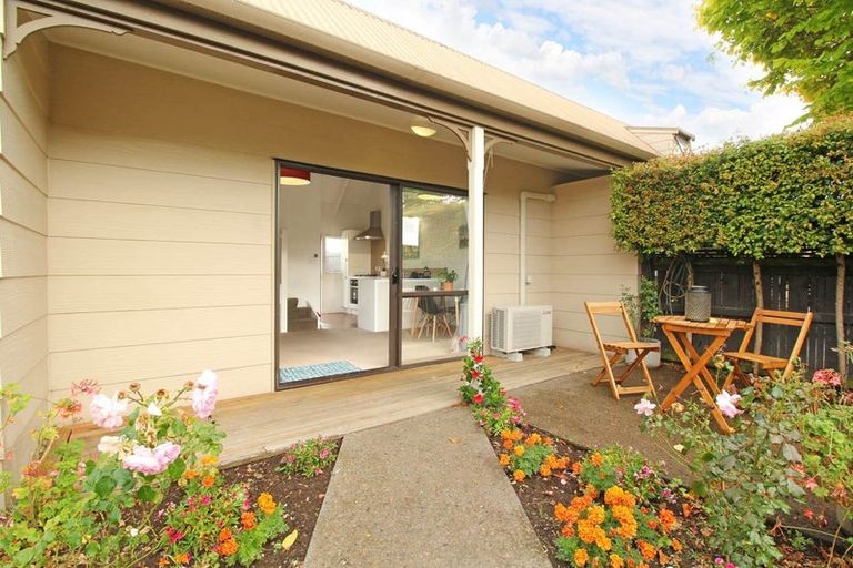 Photo of property in 4/58 Manuroa Road, Takanini, 2112