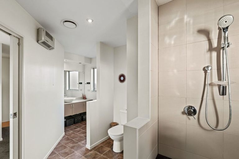 Photo of property in 12 Sandalwood Place, Waimairi Beach, Christchurch, 8083