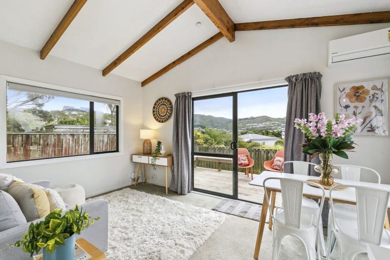 Photo of property in 8a Tarawera Road, Johnsonville, Wellington, 6037