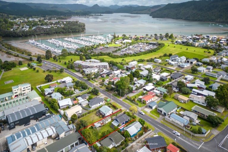 Photo of property in 307 Hetherington Road, Whangamata, 3620