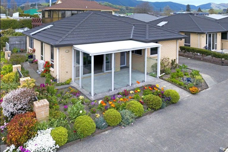 Photo of property in 4a Andrew Street, Stoke, Nelson, 7011