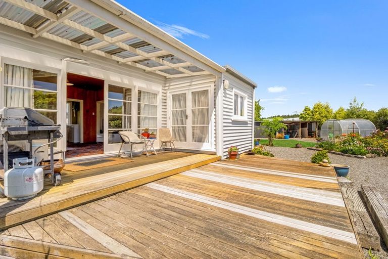 Photo of property in 22 Penfold Square, Leithfield, 7481