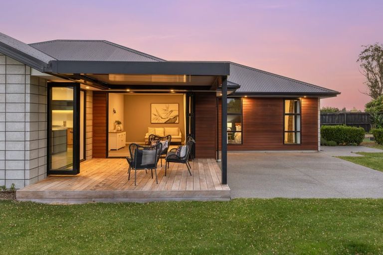 Photo of property in 59 Rossington Drive, West Melton, 7618