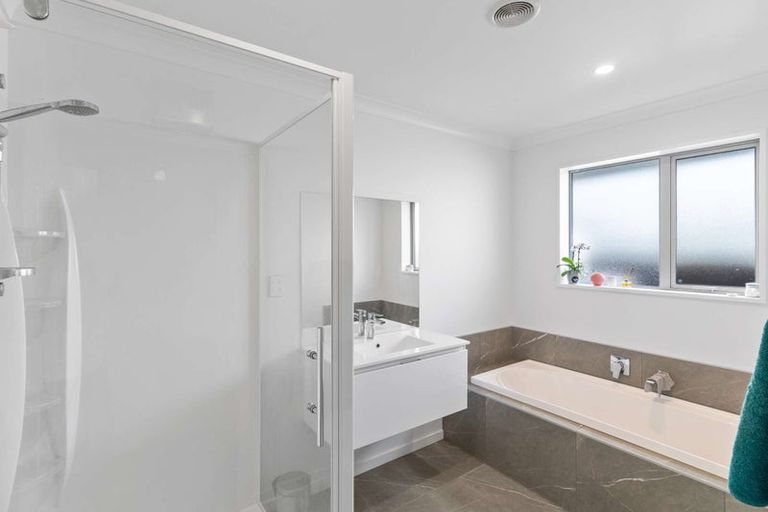 Photo of property in 14 Reuben Avenue, Rolleston, 7615