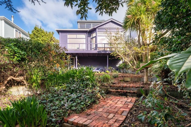 Photo of property in 32 Wade Street, Wadestown, Wellington, 6012