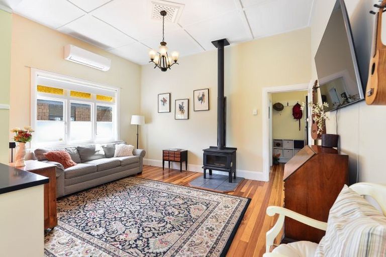 Photo of property in 30 Bettina Road, Fairfield, Hamilton, 3214