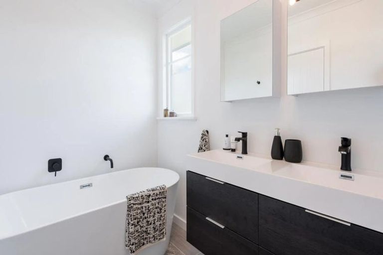 Photo of property in 90a Muritai Street, Tahunanui, Nelson, 7011