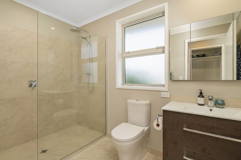 Photo of property in 30 Hei Esplanade, Whitianga, 3510