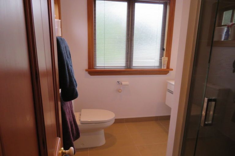 Photo of property in 6 Cardigan Street, Arrowtown, 9302