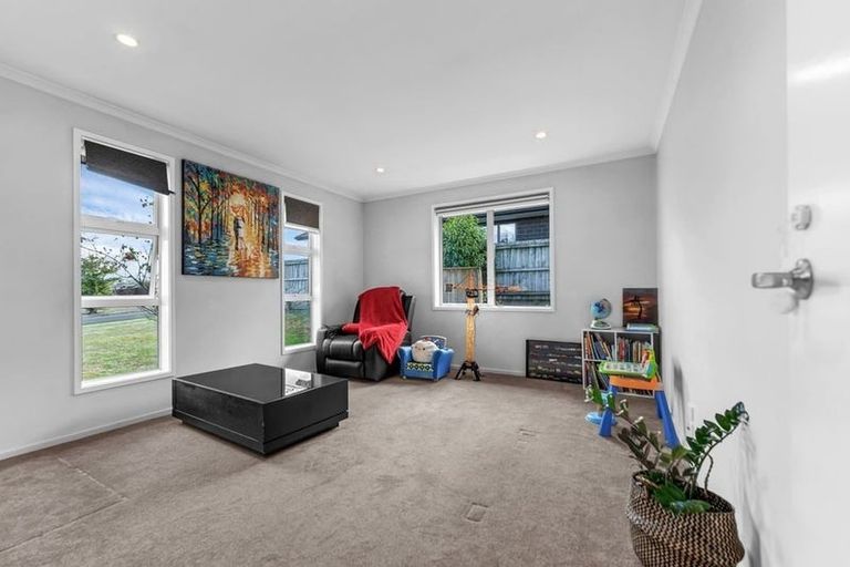 Photo of property in 18 Balmore Crescent, Pokeno, 2402