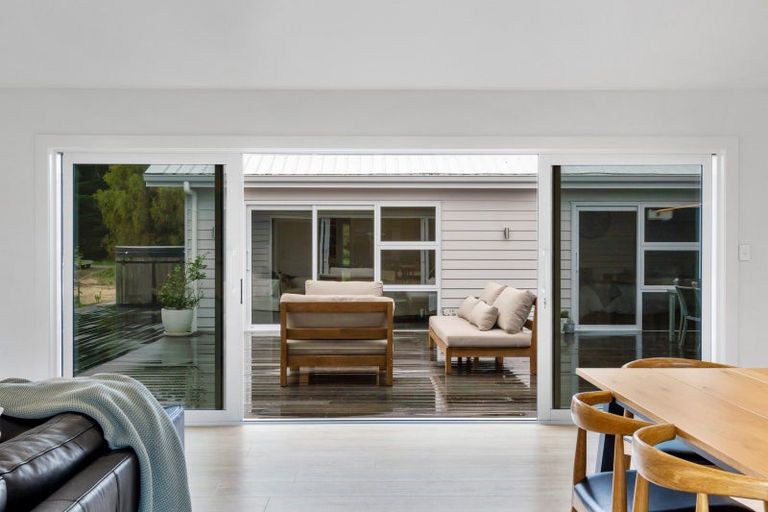 Photo of property in 2506 Kahuranaki Road, Elsthorpe, Havelock North, 4295