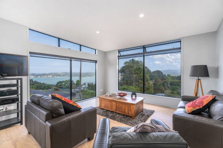 Photo of property in 13 Miro Place, Whitianga, 3510