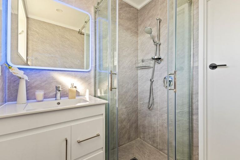 Photo of property in 13 Parker Crescent, Otara, Auckland, 2023
