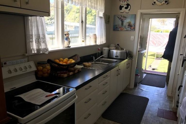 Photo of property in 48 Te Takinga Street, Turangi, 3334