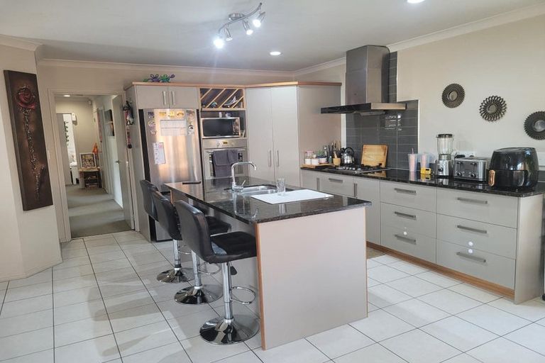 Photo of property in 5a Glenfield Road, Owhata, Rotorua, 3010