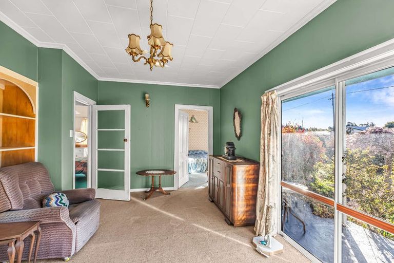 Photo of property in 17 Gorge Road, Clinton, 9534