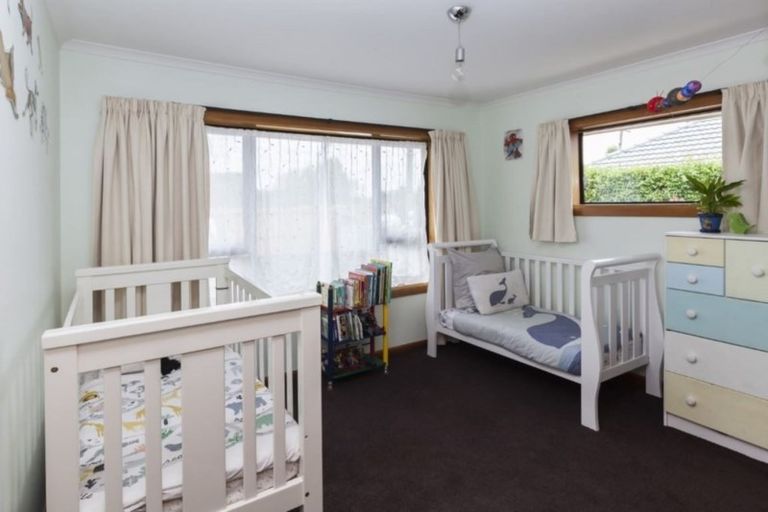Photo of property in 112 Philpotts Road, Mairehau, Christchurch, 8052