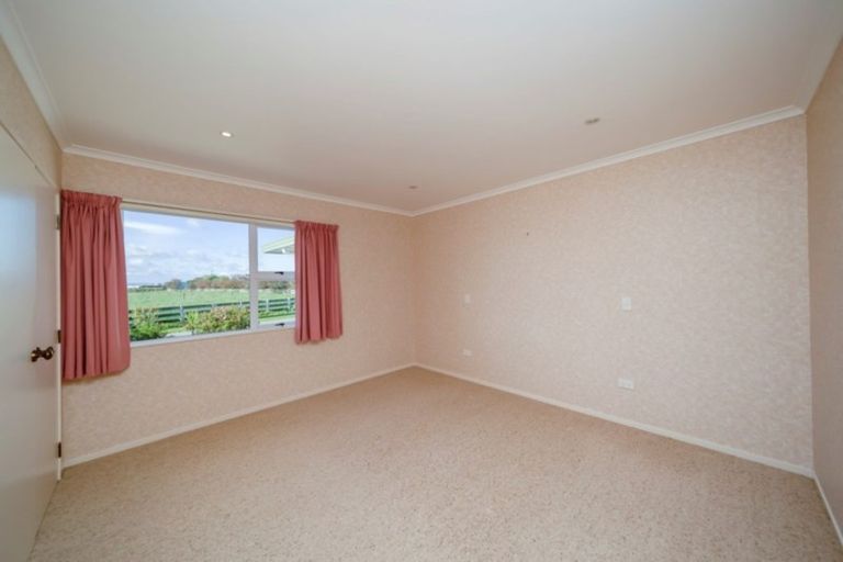 Photo of property in 281 Waihi Road, Hawera, 4673