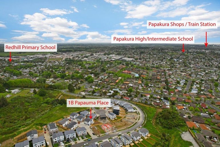 Photo of property in 1 Papauma Place, Papakura, 2110