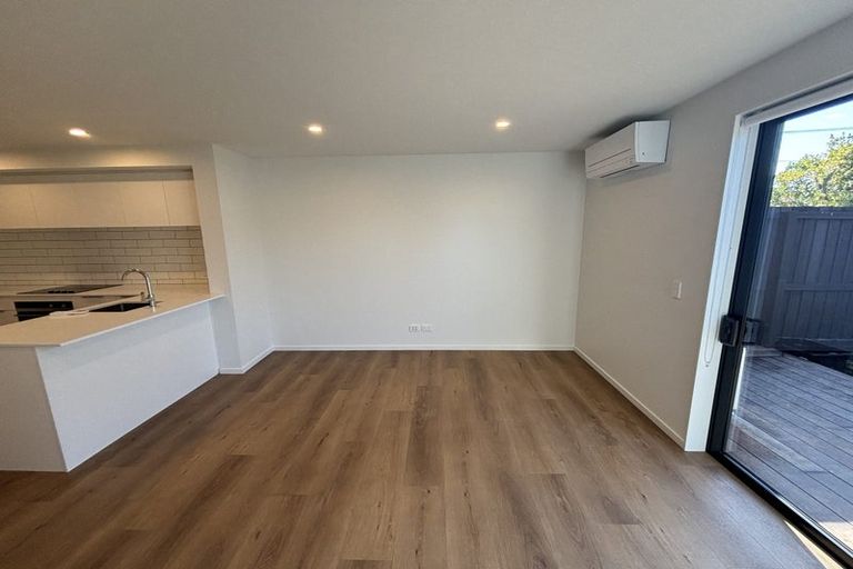 Photo of property in 3/100 England Street, Linwood, Christchurch, 8011