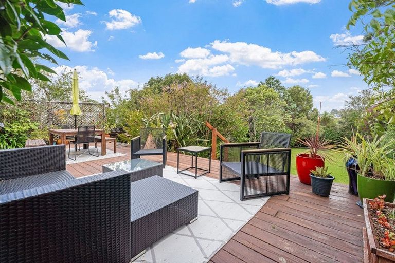 Photo of property in 38 Scott Road, Stanmore Bay, Whangaparaoa, 0932