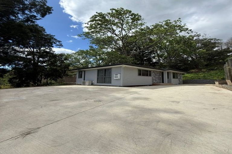 Photo of property in 90 Point View Drive, East Tamaki Heights, Auckland, 2016