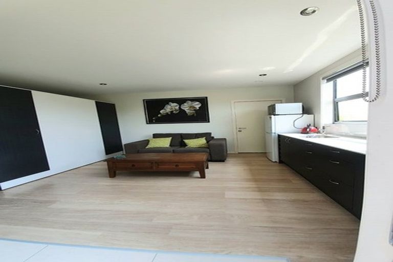 Photo of property in 36 Helvetia Drive, Browns Bay, Auckland, 0630