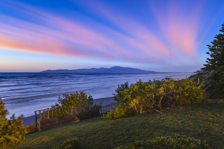 Photo of property in 253 Rosetta Road, Raumati Beach, Paraparaumu, 5032