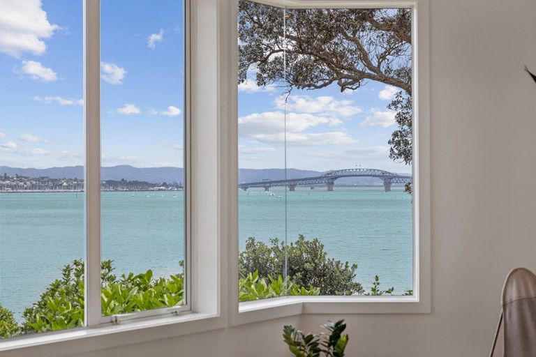 Photo of property in 83 Ngataringa Road, Devonport, Auckland, 0624