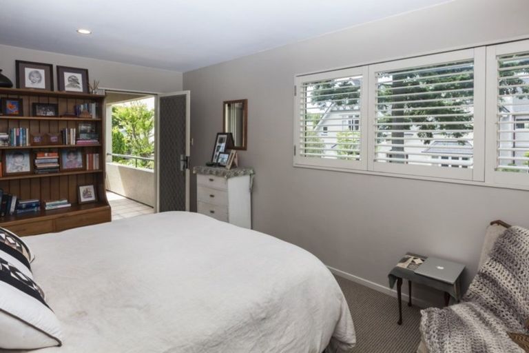 Photo of property in 5/33 Holly Road, St Albans, Christchurch, 8014