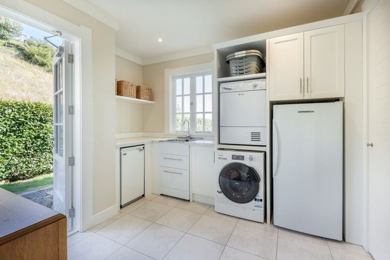 Photo of property in 155 Durham Drive, Havelock North, 4130