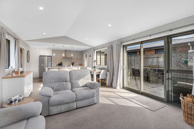 Photo of property in 28 Monarch Drive, Ashhurst, 4810