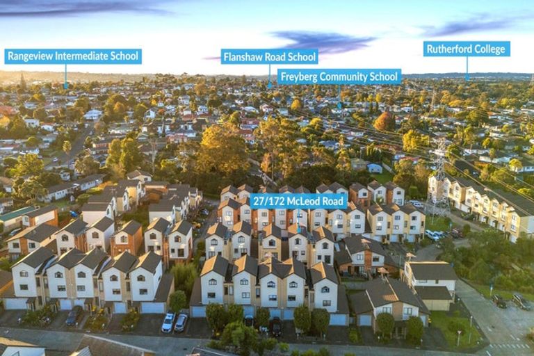 Photo of property in St Claire Village, 27/172 Mcleod Road, Te Atatu South, Auckland, 0610
