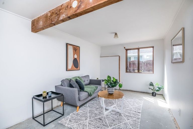 Photo of property in 53b Cortina Avenue, Johnsonville, Wellington, 6037