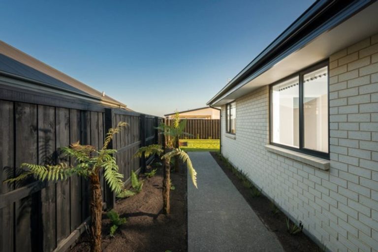 Photo of property in 97 Ledbury Drive, Rolleston, 7615