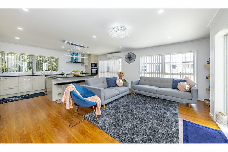 Photo of property in 12a Glenburn Place, Papakura, 2110